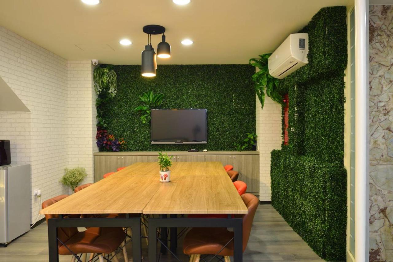 Ching She Hotel Tainan Exterior photo